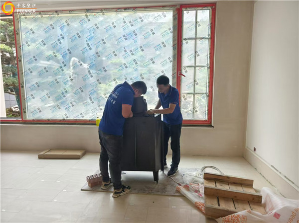 南京苜蓿園別墅丹麥Morso S101-11真火壁爐安裝.jpg